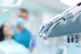 kostnaya-plastika-pri-implantacii-zubov